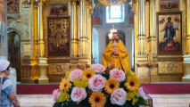 Божественная литургия в Успенском кафедральном соборе