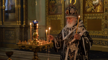 Утреня Великой Субботы с&nbsp;чином погребения плащаницы в&nbsp;Тихвинском храме